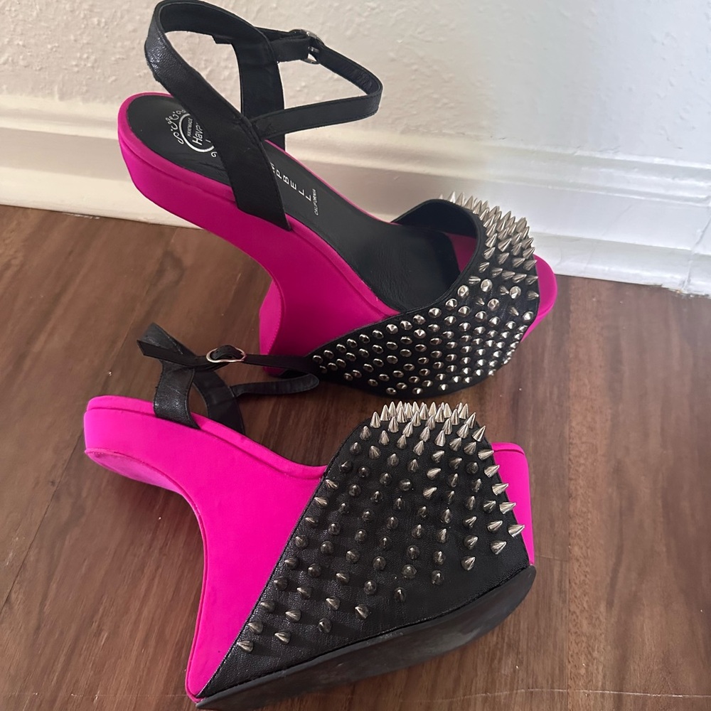 Jeffrey Campbell Vicious Spiked Backless Heels size 9